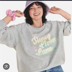 STONEY CLOVER LANE X TARGET GRAY PASTEL GRAPHIC SWEATSHIRT SIZE MEDIUM